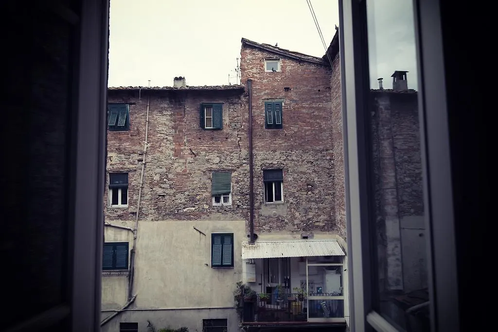 Affittacamere Hotel John B .&B. Lucca